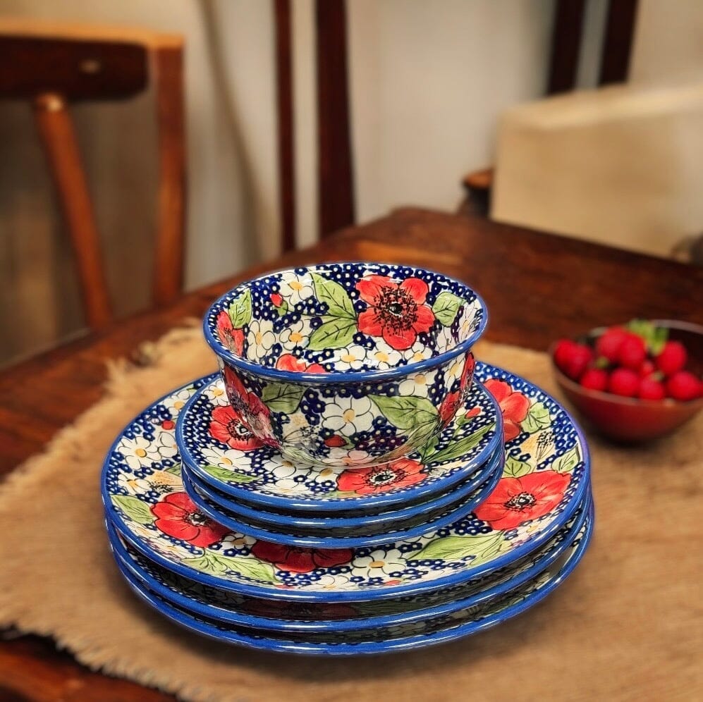 Plate, Round, Dinner, 10" in "Poppies & Posies" by Manufaktura | T132S-IM02 - Image 2
