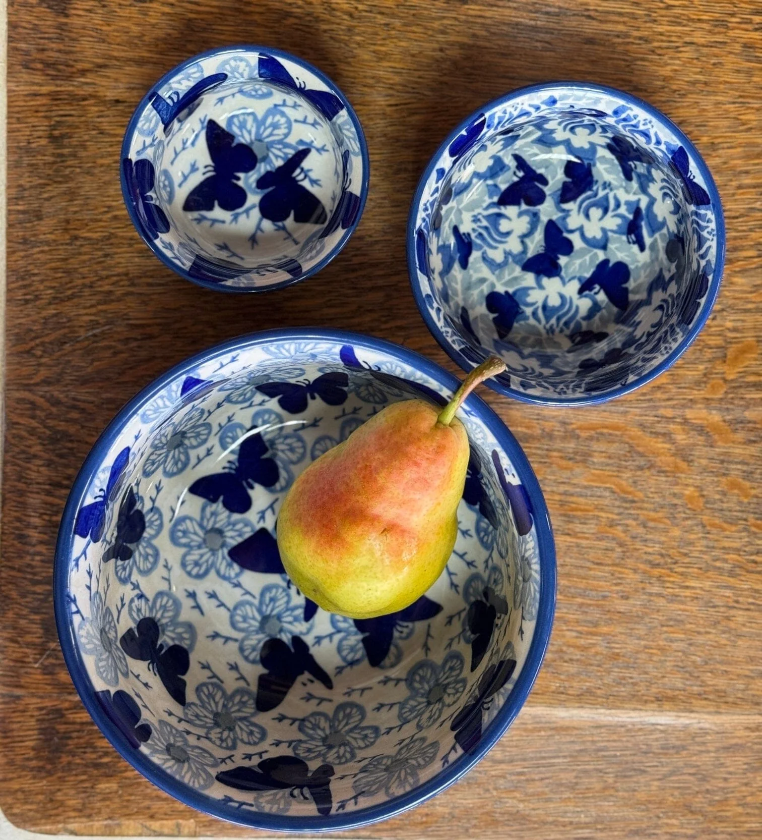 Bowl, Round, 5.5" in "Blue Butterfly" by Manufaktura | M083U-AS58 - Image 2
