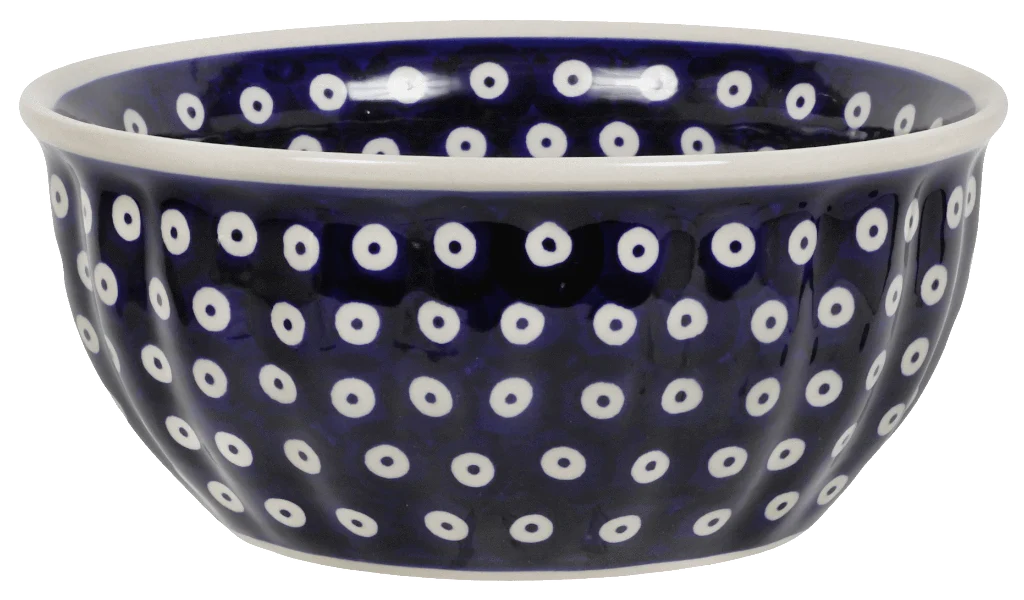Bowl, Round, 7.75" in "Dot to Dot" by Manufaktura | M085T-70A