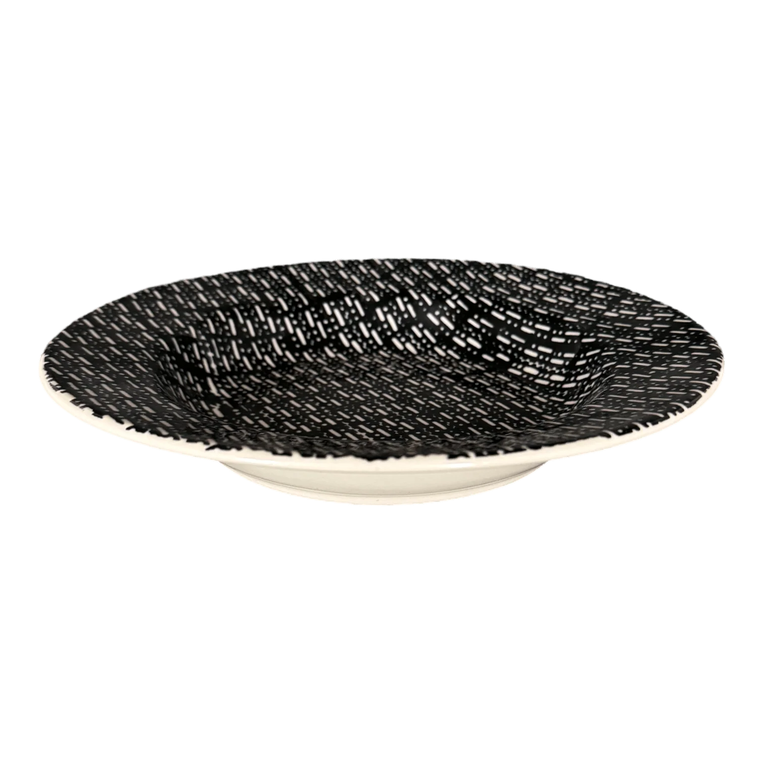 Plate, Round, Soup Plate, 9.25" in "Metro" by Manufaktura | T133T-WCZM - Image 2
