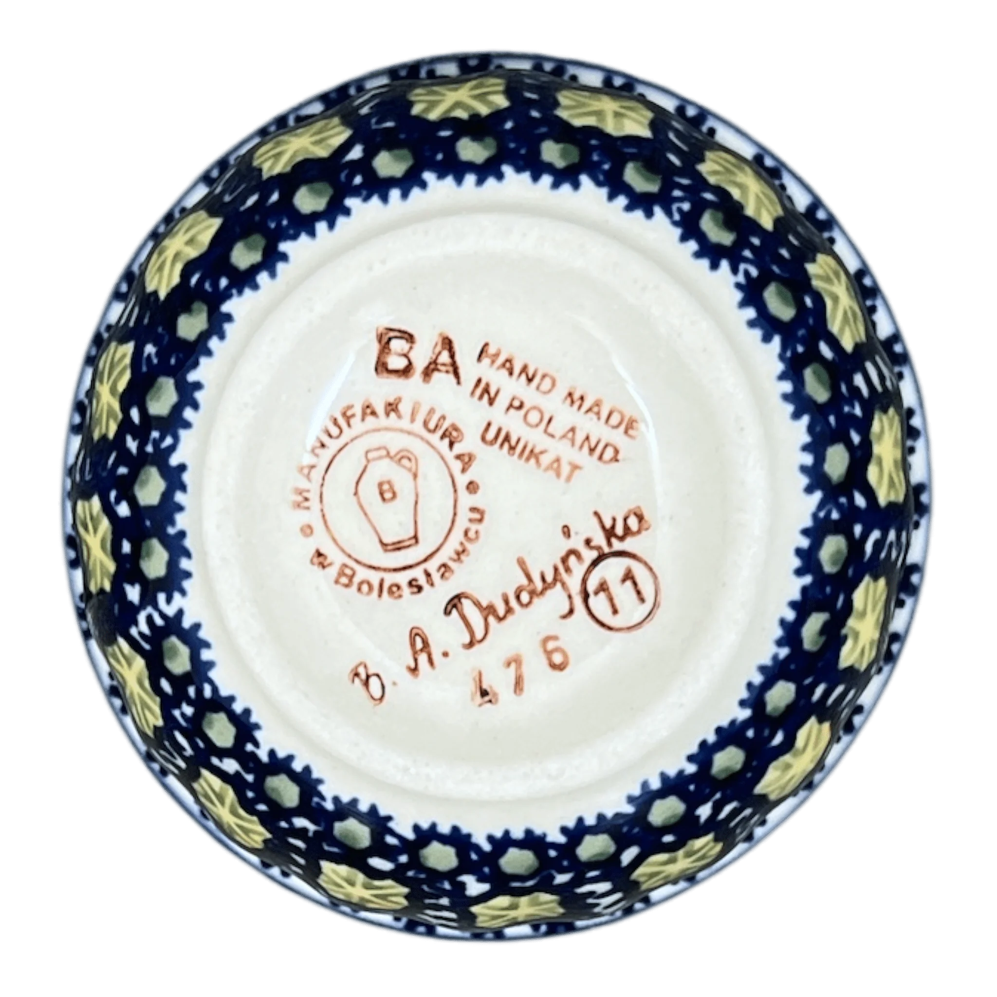 Bowl, Round, 3.5" in "Iris" by Manufaktura | M081S-BAM - Image 4