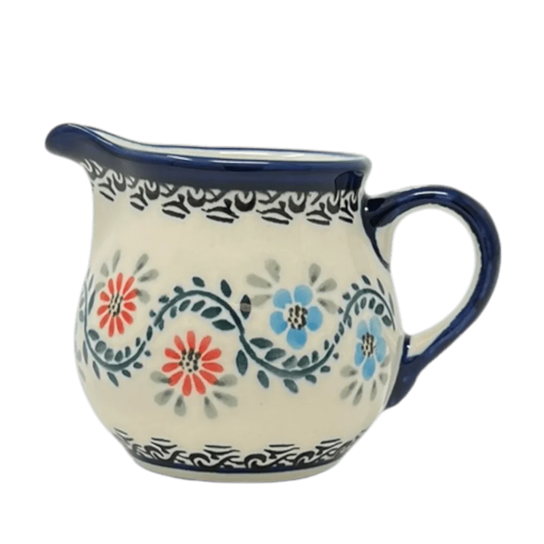 Creamer, 6 oz in "Climbing Aster" by Zaklady | Y1355-A1145A